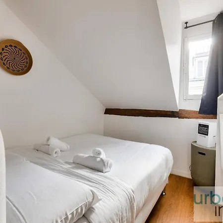 Urban Flat 117 - Charming 3bdr In *