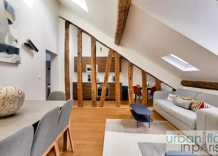 Urban Flat 117 - Charming 3bdr In *