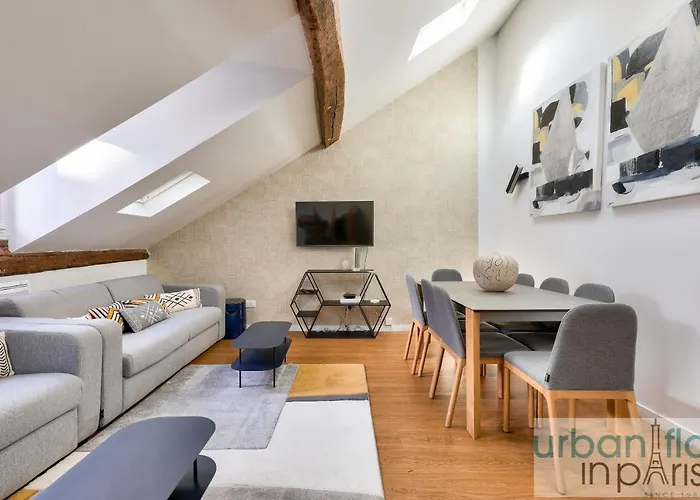 Urban Flat 117 - Charming 3bdr In *