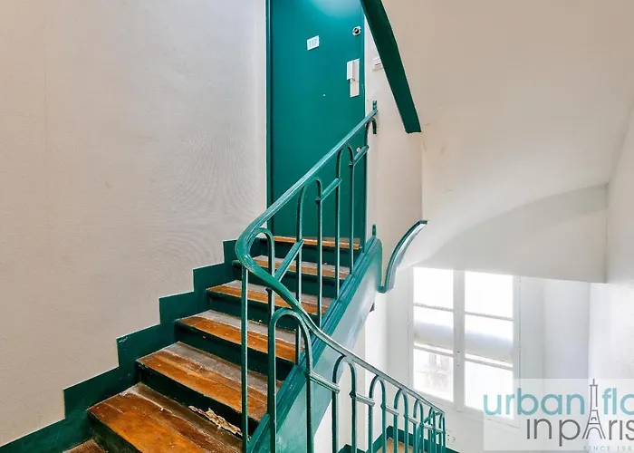 Urban Flat 117 - Charming 3bdr In Lejlighed