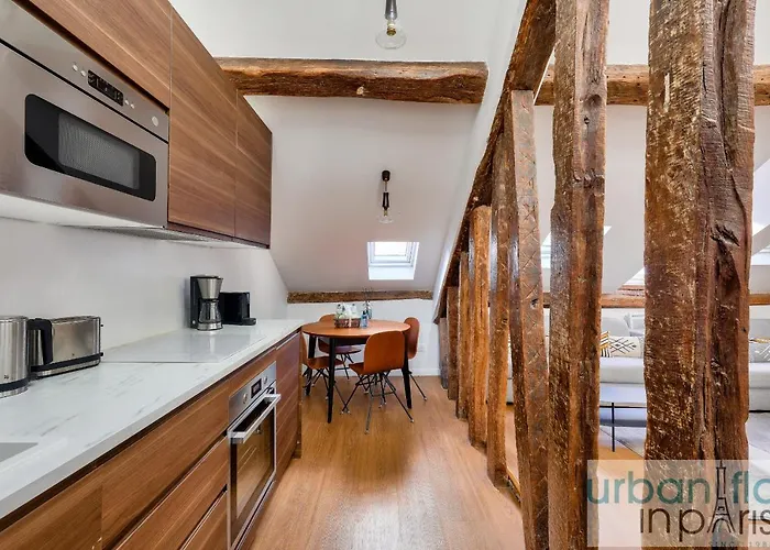 Urban Flat 117 - Charming 3bdr In *